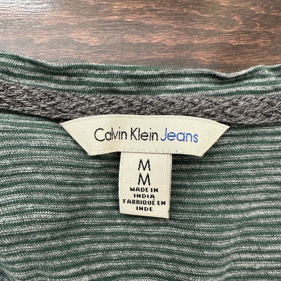 Calvin Klein Top - Picture 2 of 4